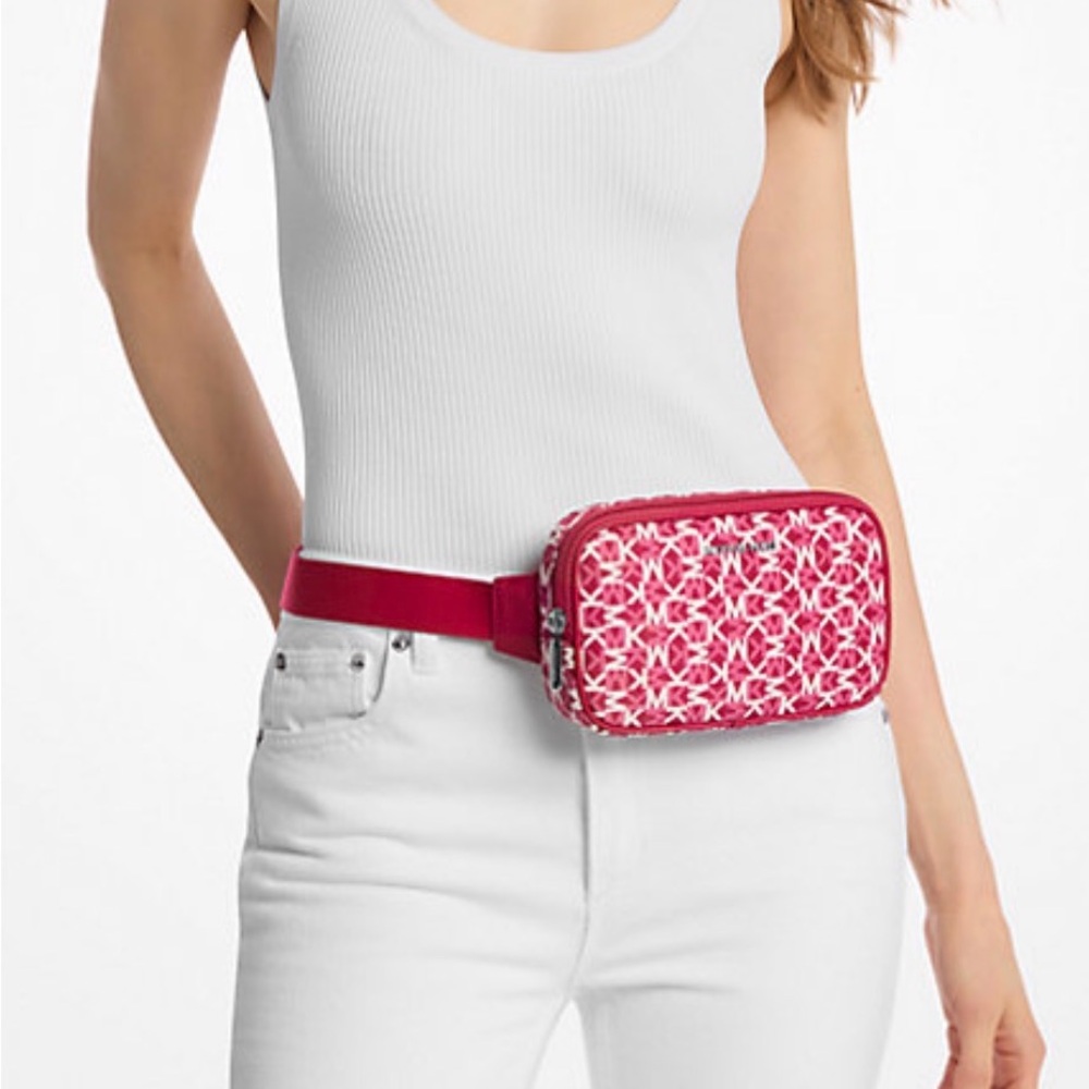 MK Khai Small Logo Printed Sling Pack